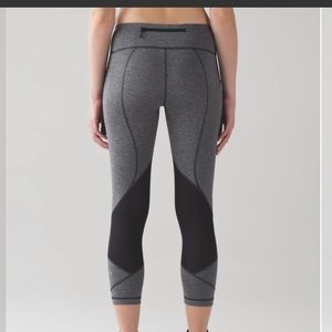 Lululemon Pace Rival Crop Heathered Black 22” Size 8 Legging